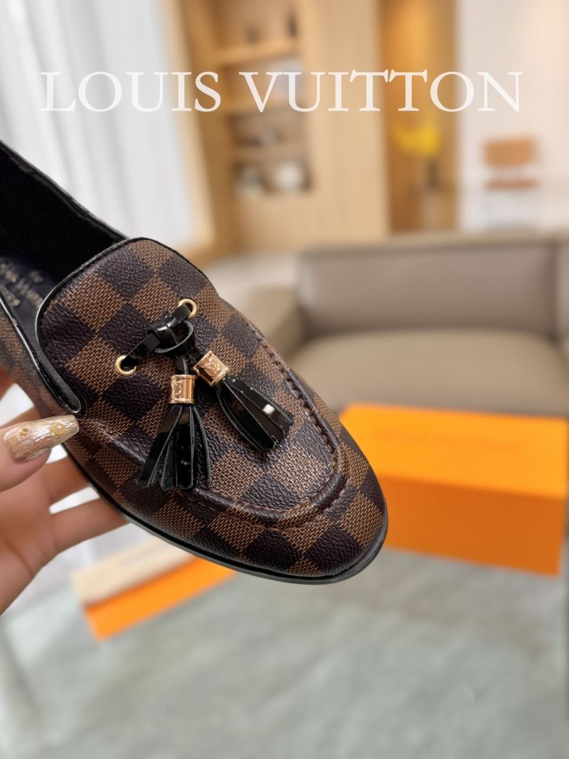 Louis Vuitton Low Shoes